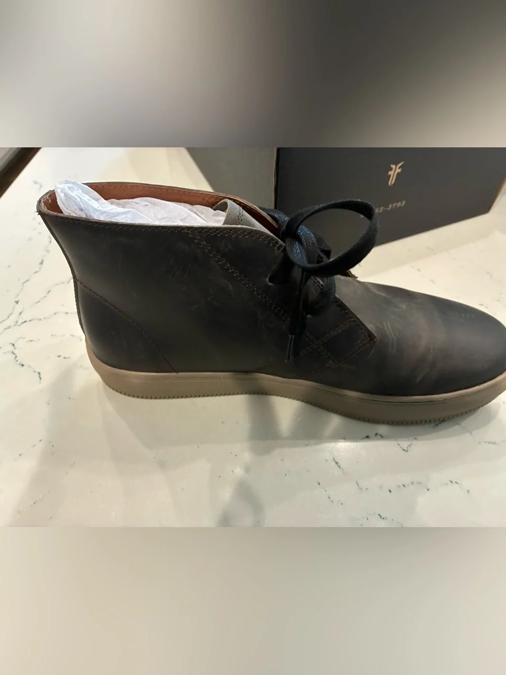 New Men's Antiqued Black Leather Astor Chukka Sneakers Size 8.5